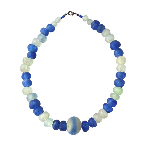 Vintage Recycled Blue Glass Beaded Necklace Frosted Matte Large Chunky Sea Style - Picture 2 of 5